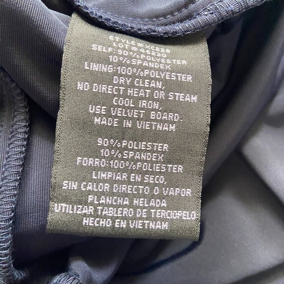 *Xscape* Evenings Charmaine" Long Off the Shoulder Velvet Gown 6 NWOT - Picture 4 of 5